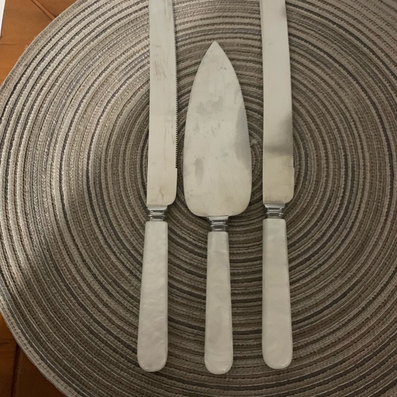 ⭐️Set Of Stainless Steel Wedding Cake Servers⭐️ - Picture 4 of 5